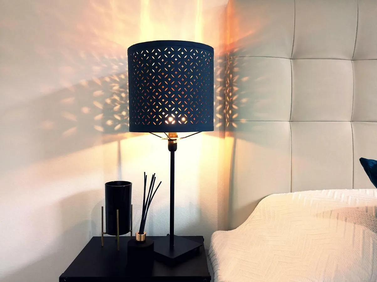 Homestay Kintsugi Center Lagos Portugal